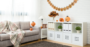 Fall living room with Halloween decorations